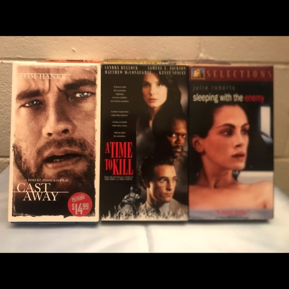 bunch of video cassette movies - Picture 7 of 8